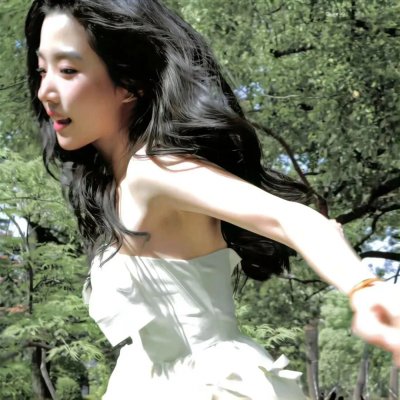 尼维尔内来的美女